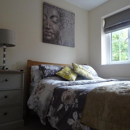 Apartament Secret Garden Faygate Zewnętrze zdjęcie