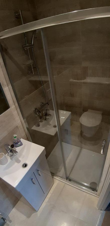 Apartament Secret Garden Faygate Zewnętrze zdjęcie