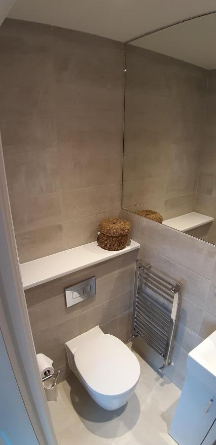 Apartament Secret Garden Faygate Zewnętrze zdjęcie